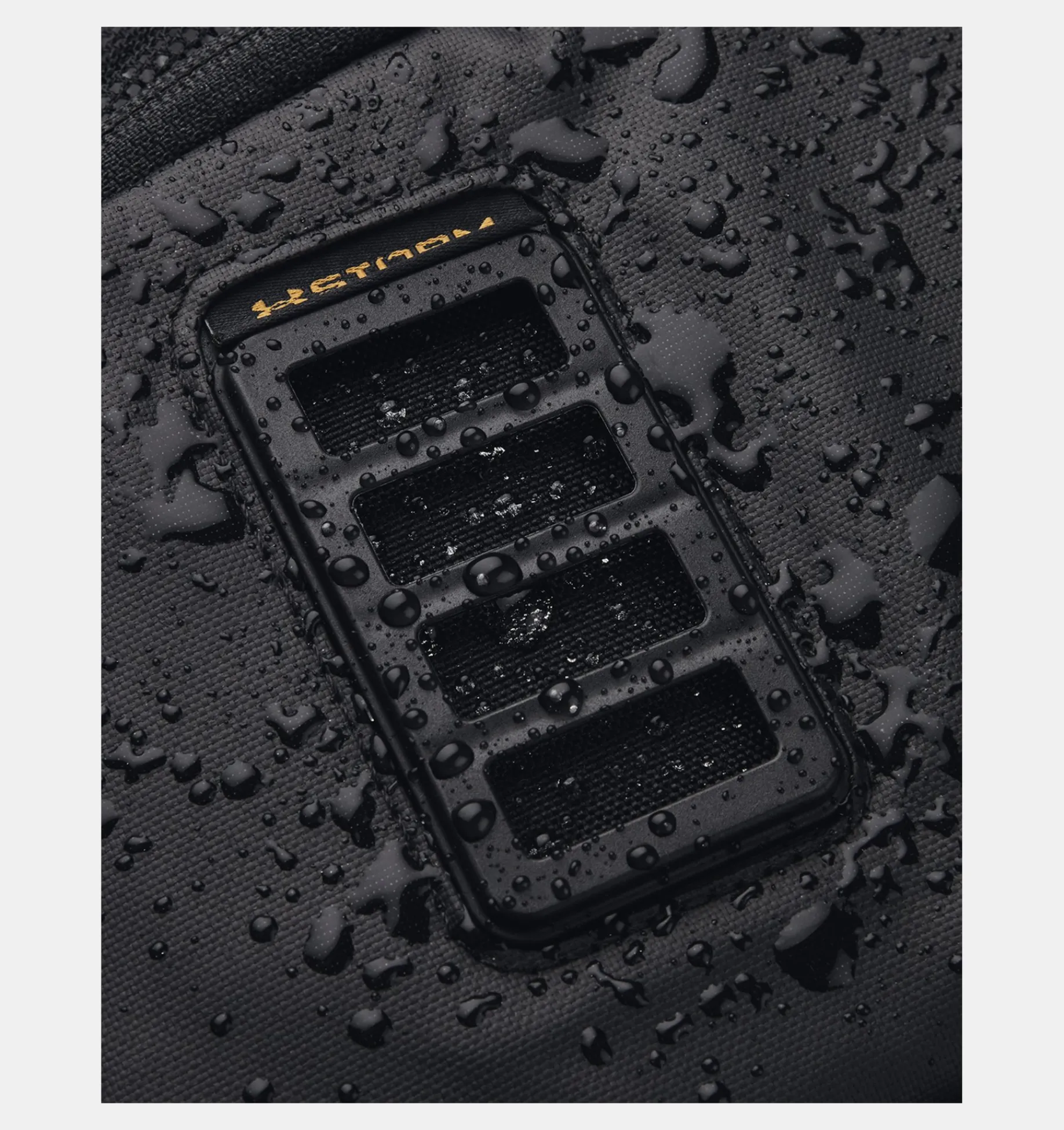 New Under Armour Borsone Medio Ua Contain Duo Unisex Black / Metallic Gold - 002