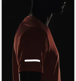 Outlet Under Armour Maglia A Maniche Corte Ua Seamless Stride Da Uomo Frosted Orange / Reflective - 848