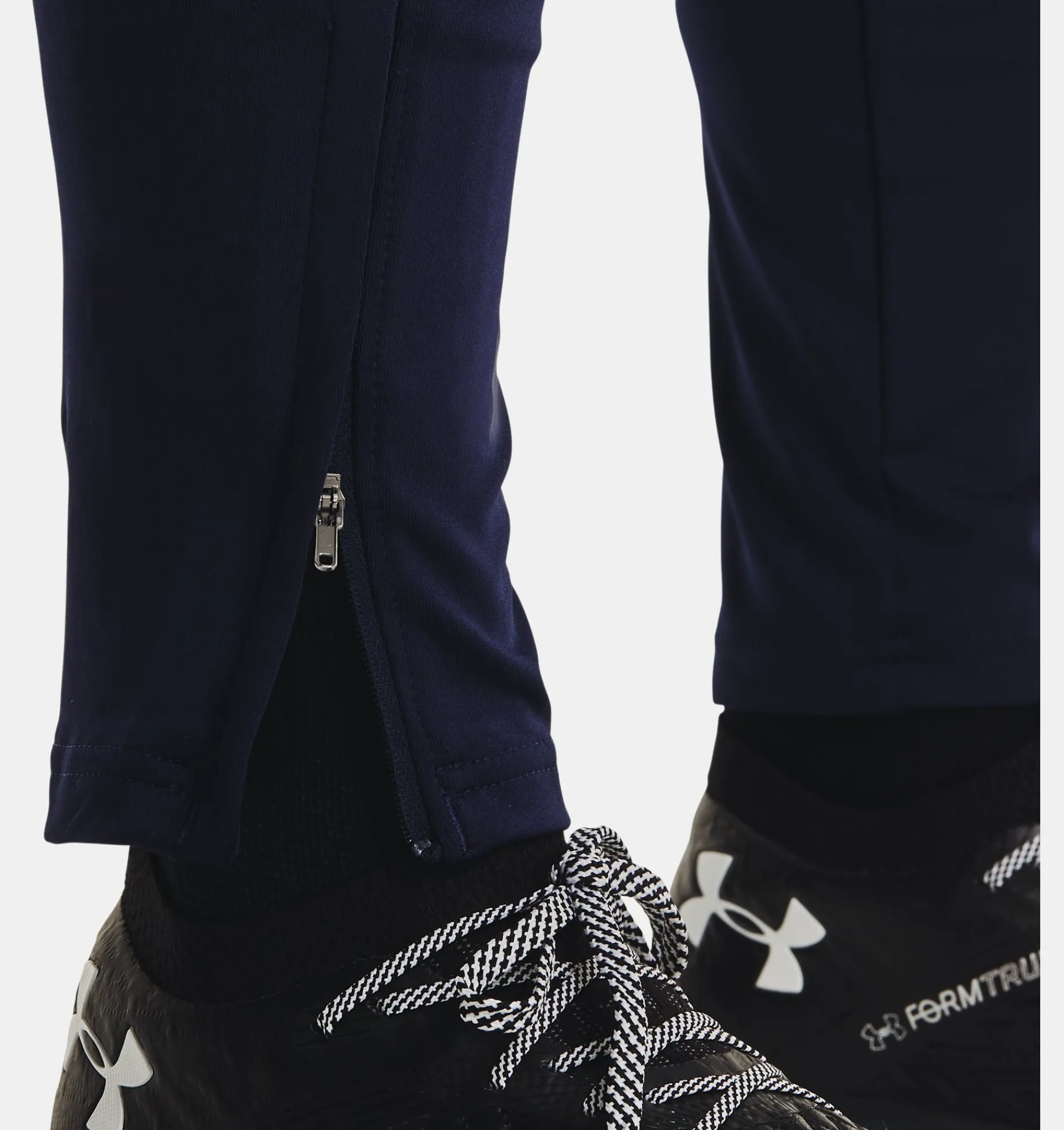 Shop Under Armour Pantaloni Da Allenamento Ua Challenger Da Donna Midnight Navy / White - 410