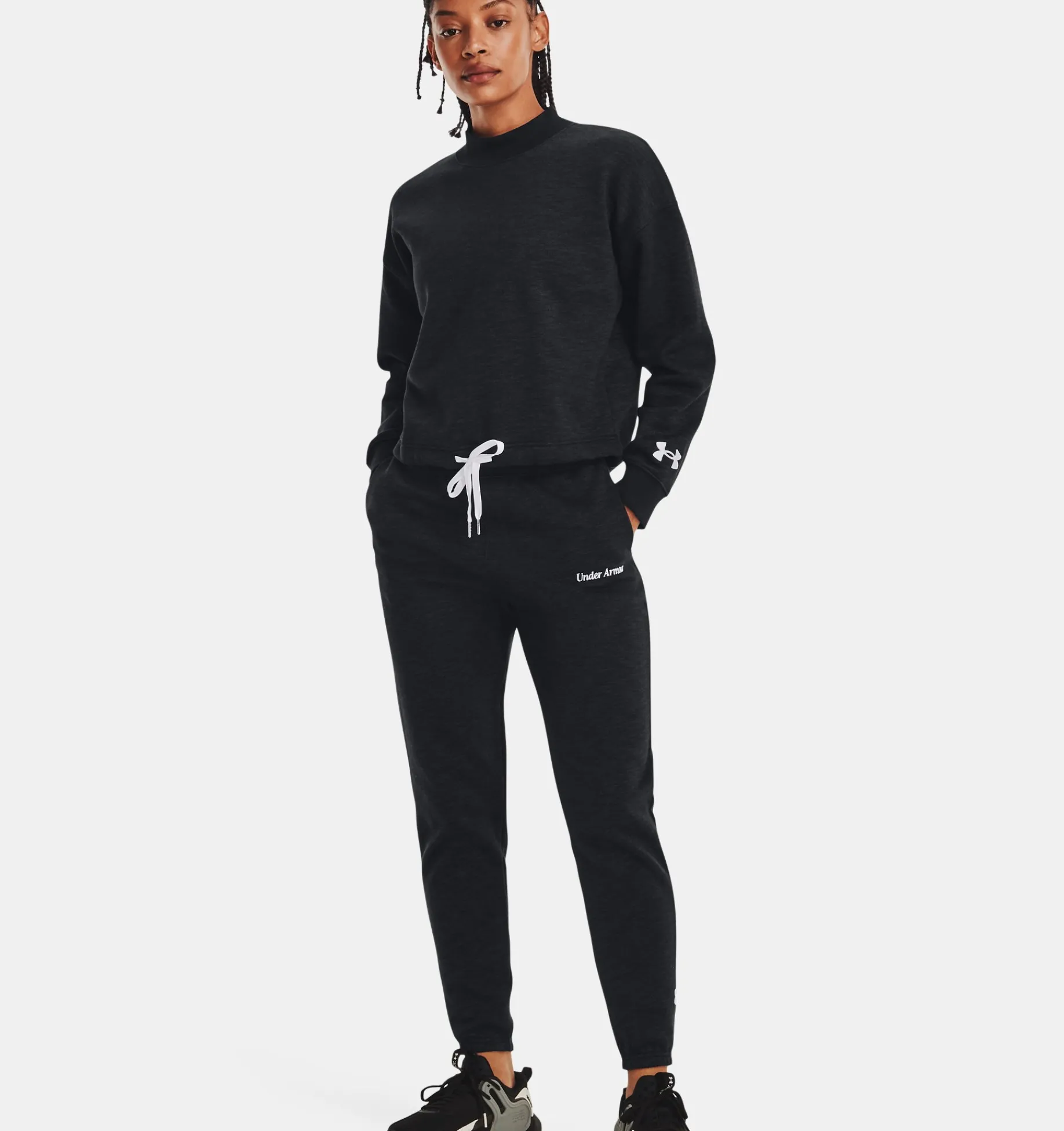 Hot Under Armour Pantaloni Ua Essential Fleece Script Da Donna Black / Jet Gray - 001